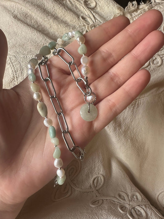 Asymmetrical Jade Paperclip Necklace