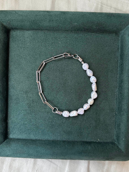 Paperclip Pearl Bracelet